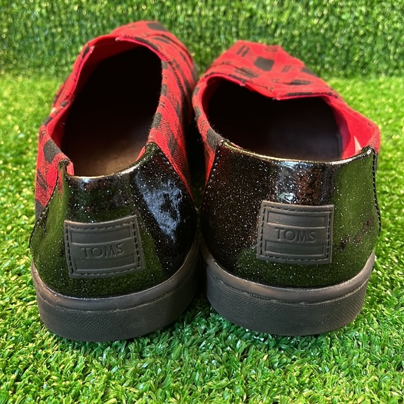 TOMS Buffalo Check Flannel Slip Ons with sparkly on back side - Picture 2 of 6